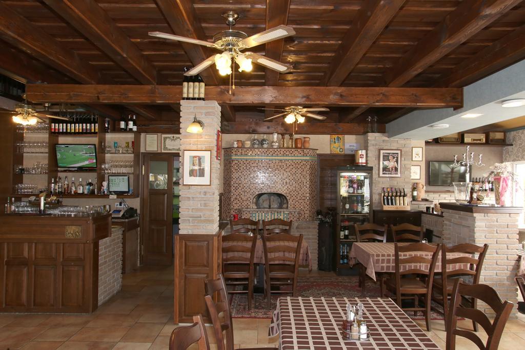 Bed & Breakfast Aurora Panzio Buk